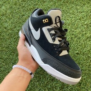 Air Jordan 3 TH